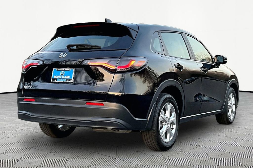 Used 2025 Honda HR-V LX image 6