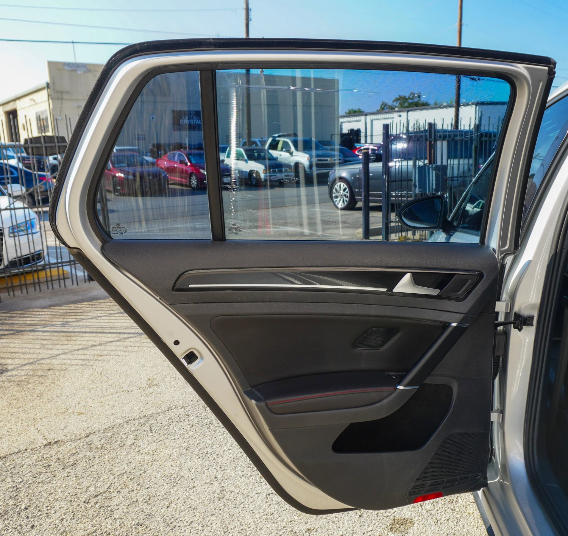 Used 2016 Volkswagen GTI Autobahn image 12