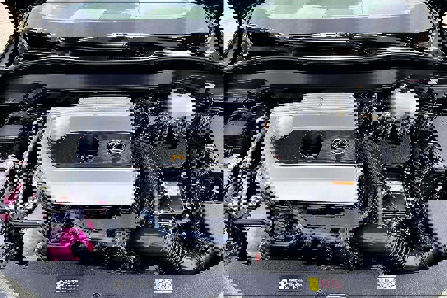 Certified 2023 Lexus UX 250h FWD w/ Accessory Package (Z2) image 30