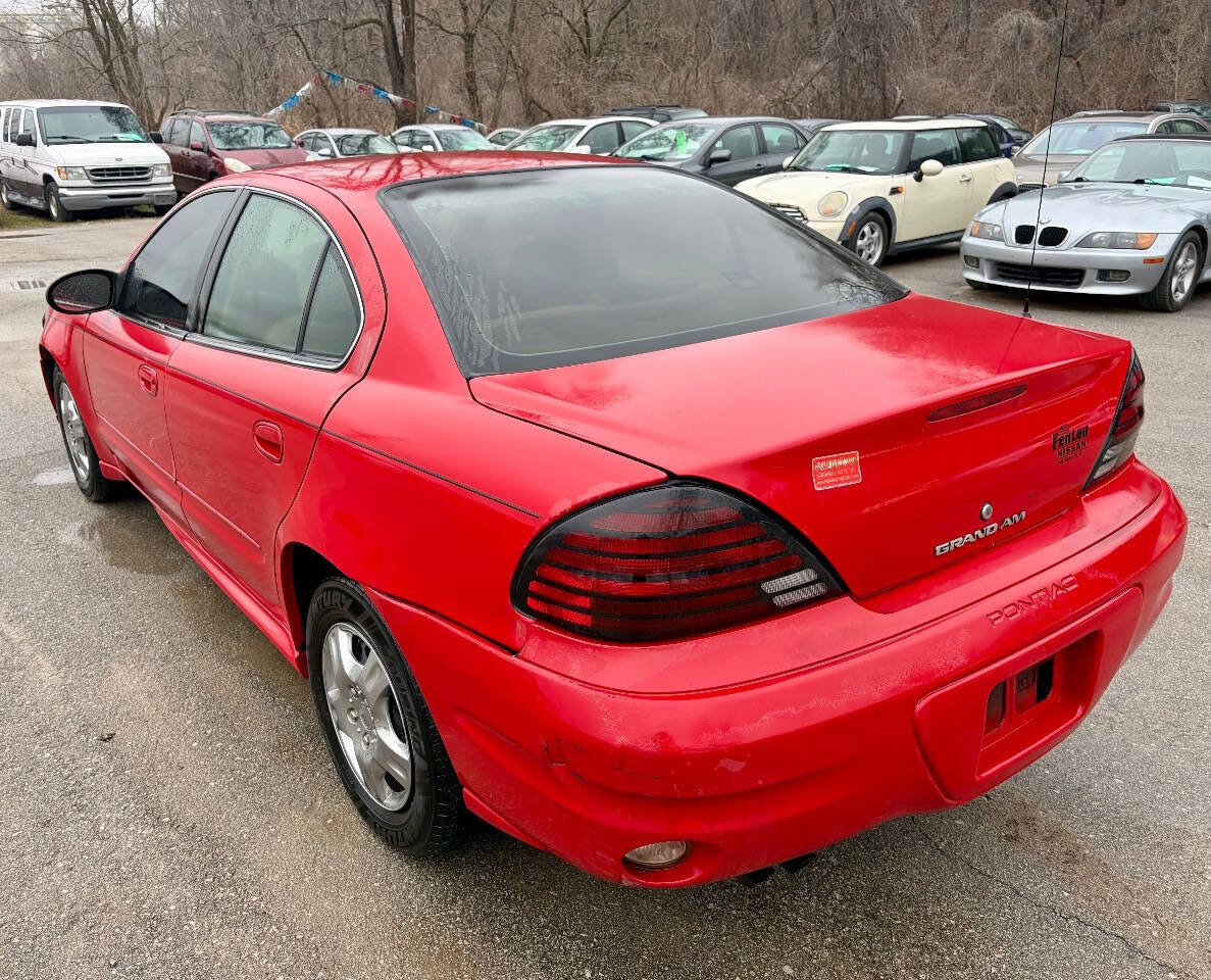 Used 2004 Pontiac Grand Am SE image 3