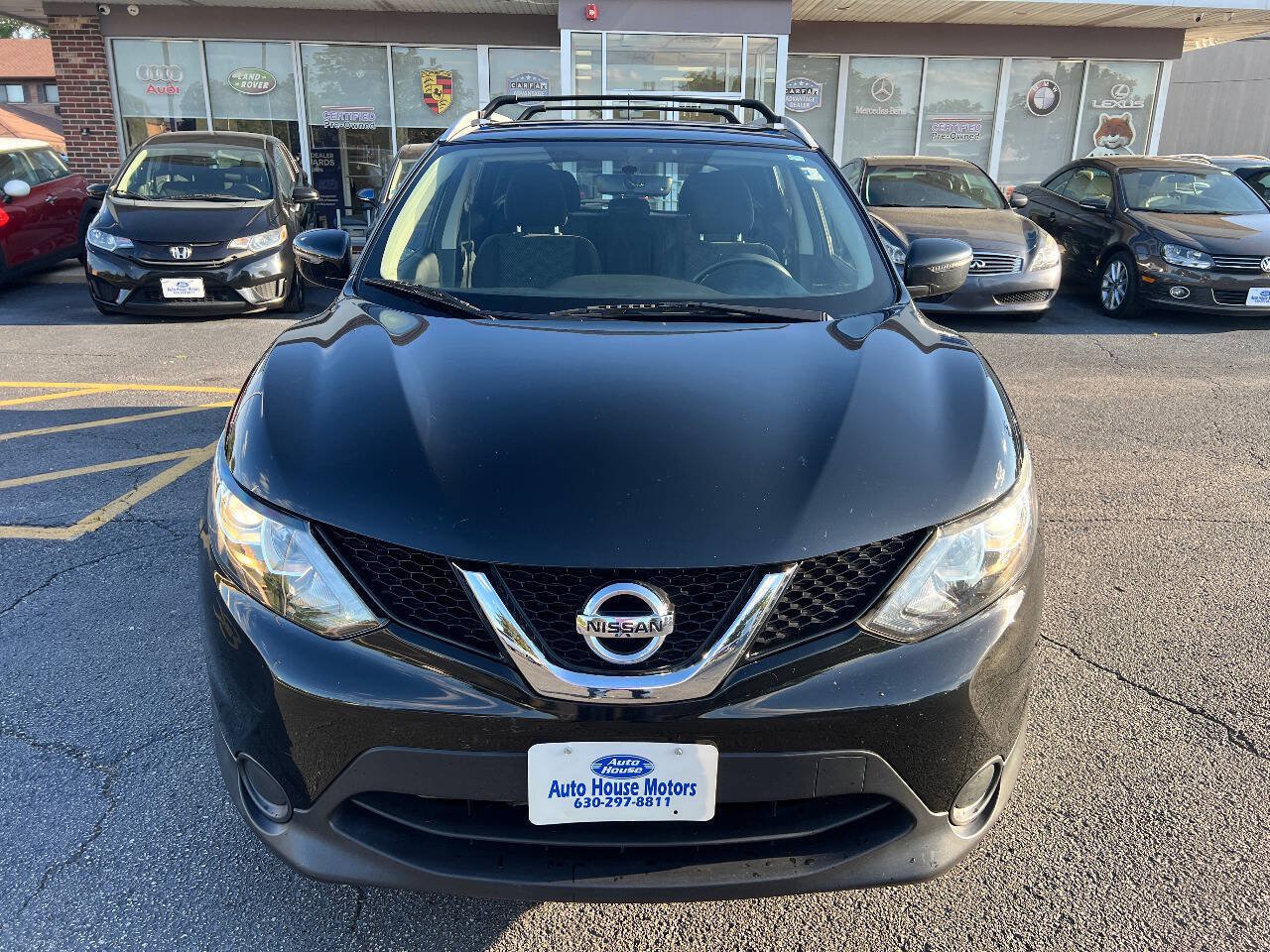 Used 2017 Nissan Rogue Sport SV AWD/4WD image 4