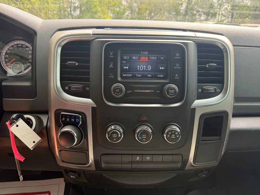 Used 2019 RAM 1500 Classic SLT RWD image 22