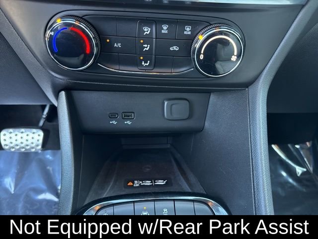 Used 2024 Buick Encore GX Preferred w/ Advanced Technology Package image 27