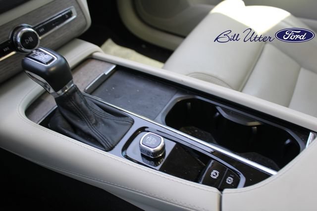 Used 2022 Volvo XC90 T6 Inscription w/ Advanced Package AWD/4WD image 19