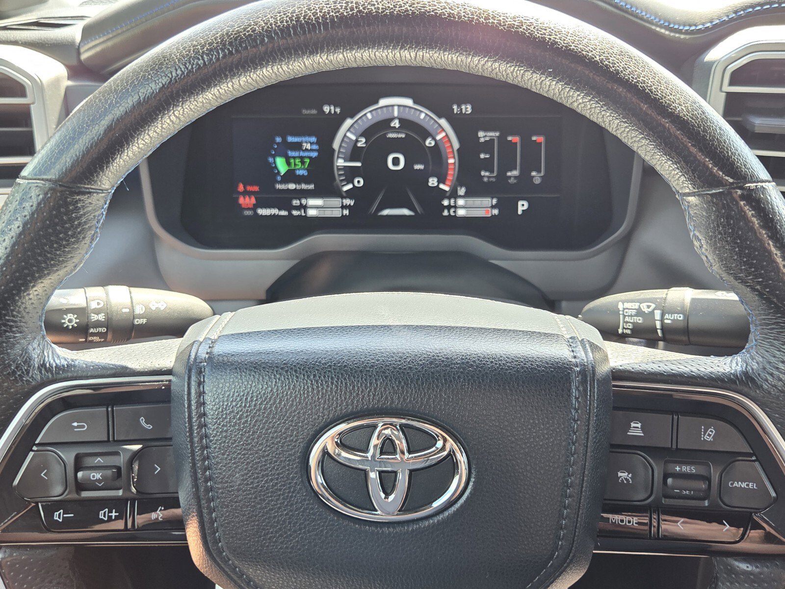 Used 2022 Toyota Tundra Platinum image 17