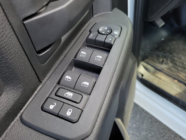 New 2027 RAM 3500 Tradesman w/ Chrome Appearance Group A AWD/4WD image 24