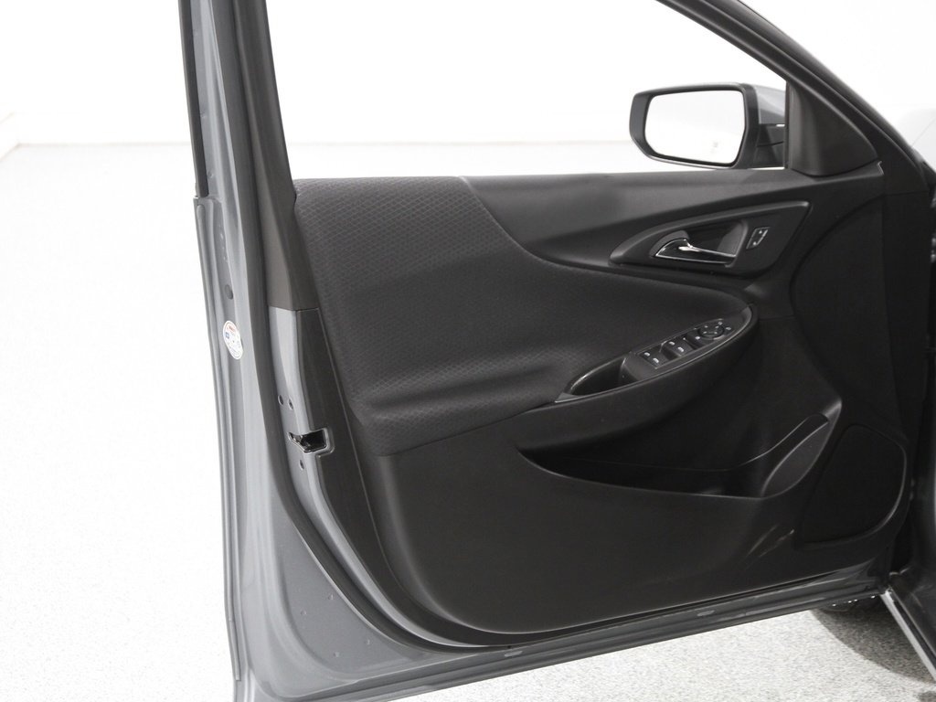 Certified 2024 Chevrolet Malibu RS image 4