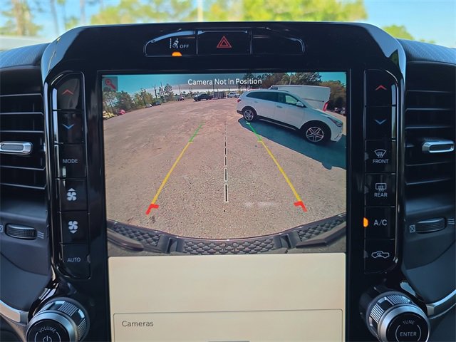 New 2026 RAM 1500 4x4 Crew Cab image 17