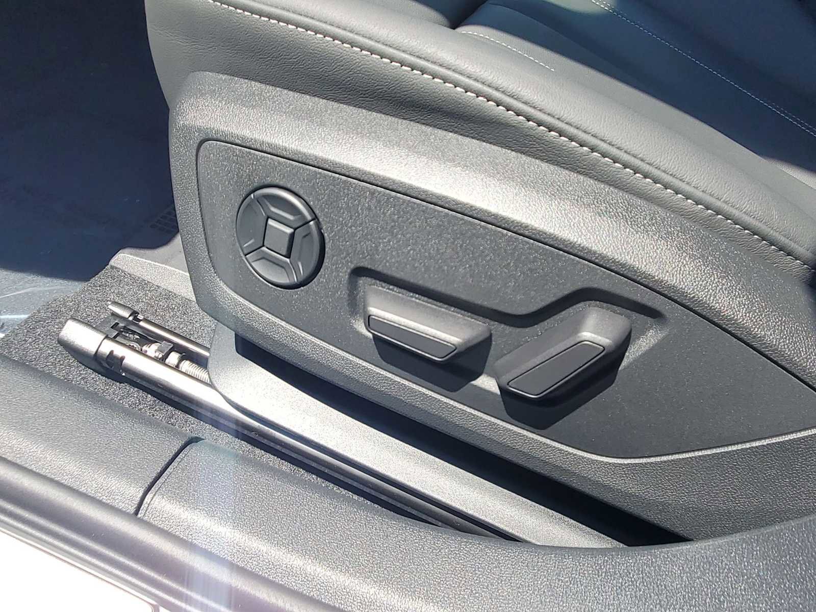 Used 2024 Audi A3 2.0T Premium w/ Convenience Package FWD image 16