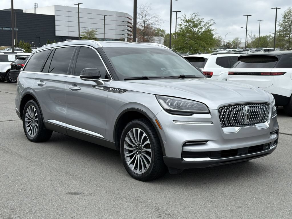 Used 2022 Lincoln Aviator Reserve w/ Elements Package Plus AWD/4WD image 7