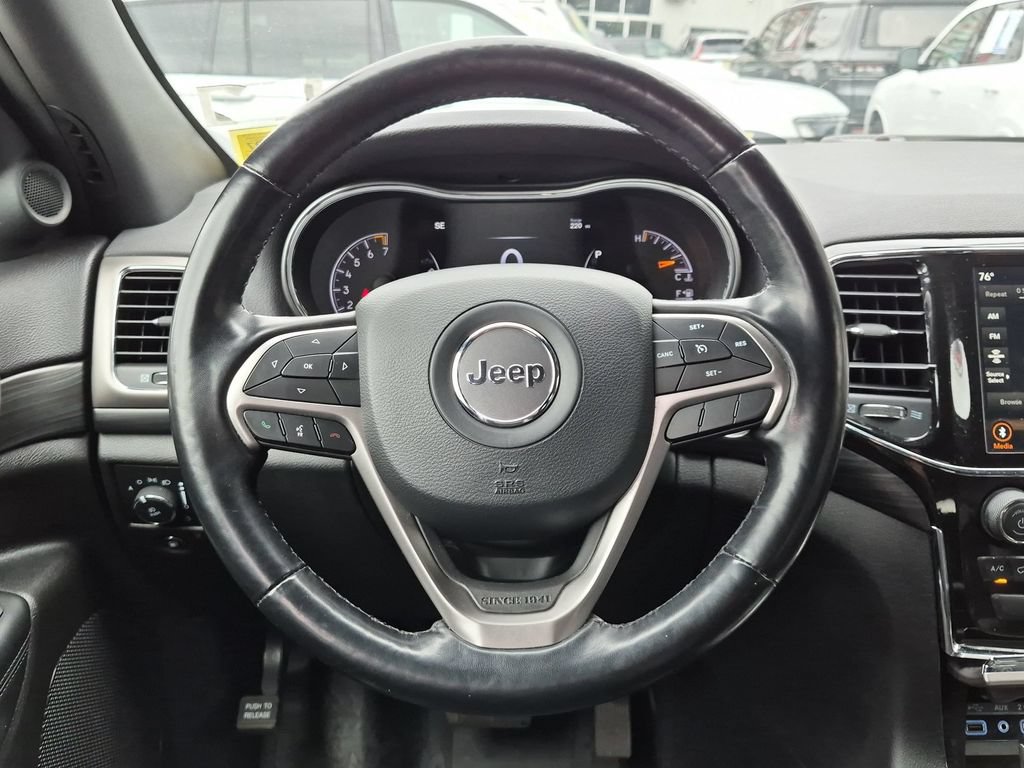Used 2021 Jeep Grand Cherokee Laredo X AWD/4WD image 13
