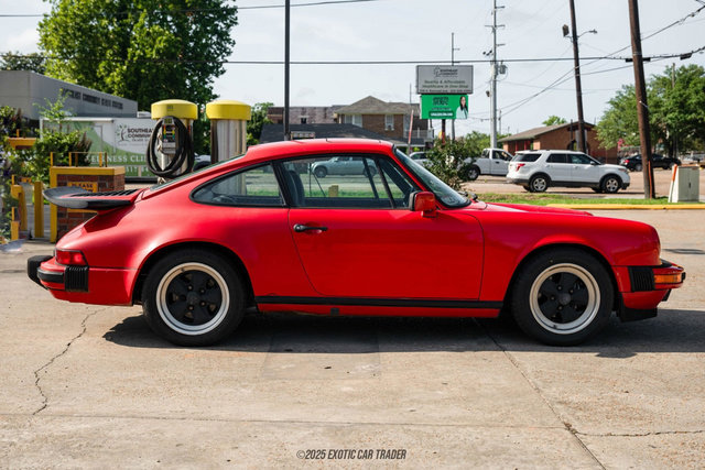 Used 1986 Porsche 911 Carrera image 9