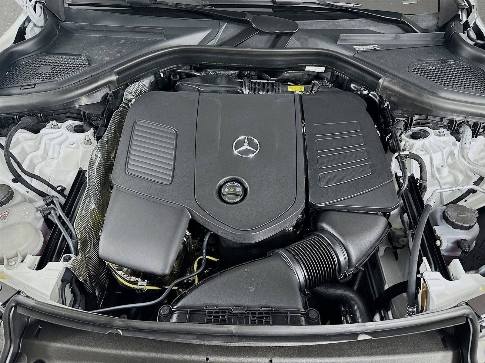 Certified 2026 Mercedes-Benz GLC 300 4MATIC image 40