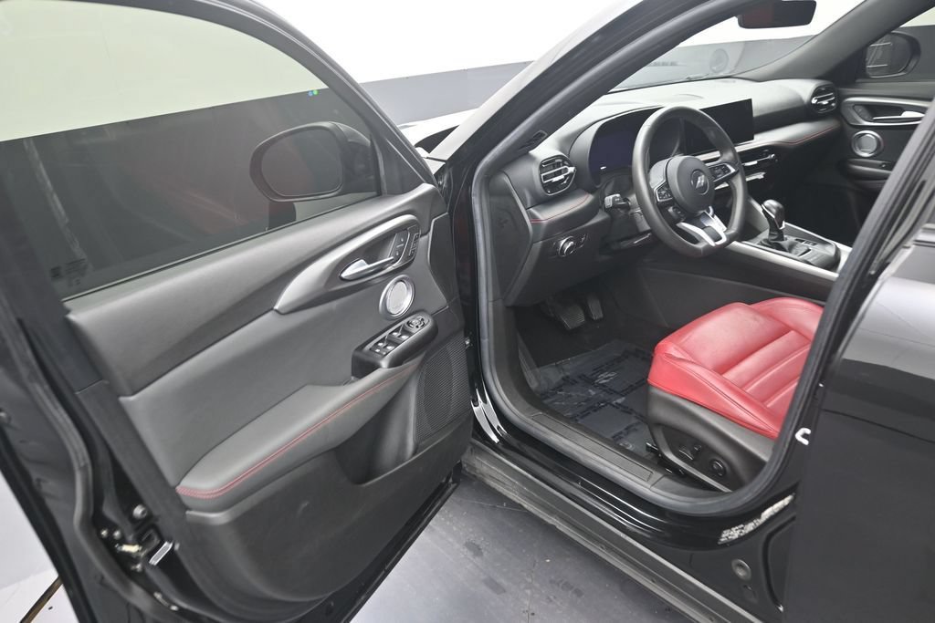 Used 2024 Dodge Hornet GT Plus w/ GT Blacktop Package AWD/4WD image 10