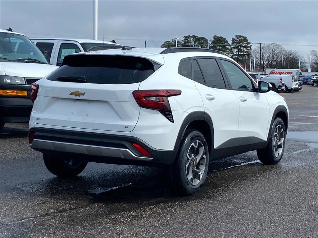 New 2026 Chevrolet Trax LT w/ LT Convenience Package image 3