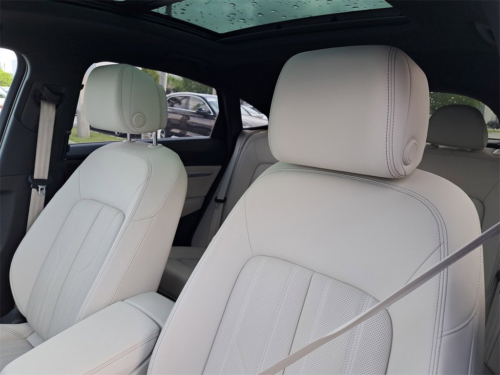 Certified 2024 Audi Q8 e-tron Premium Plus w/ Premium Plus Package image 16