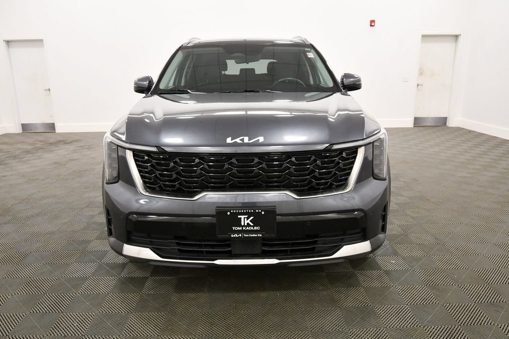 Certified 2024 Kia Sorento S AWD/4WD image 11