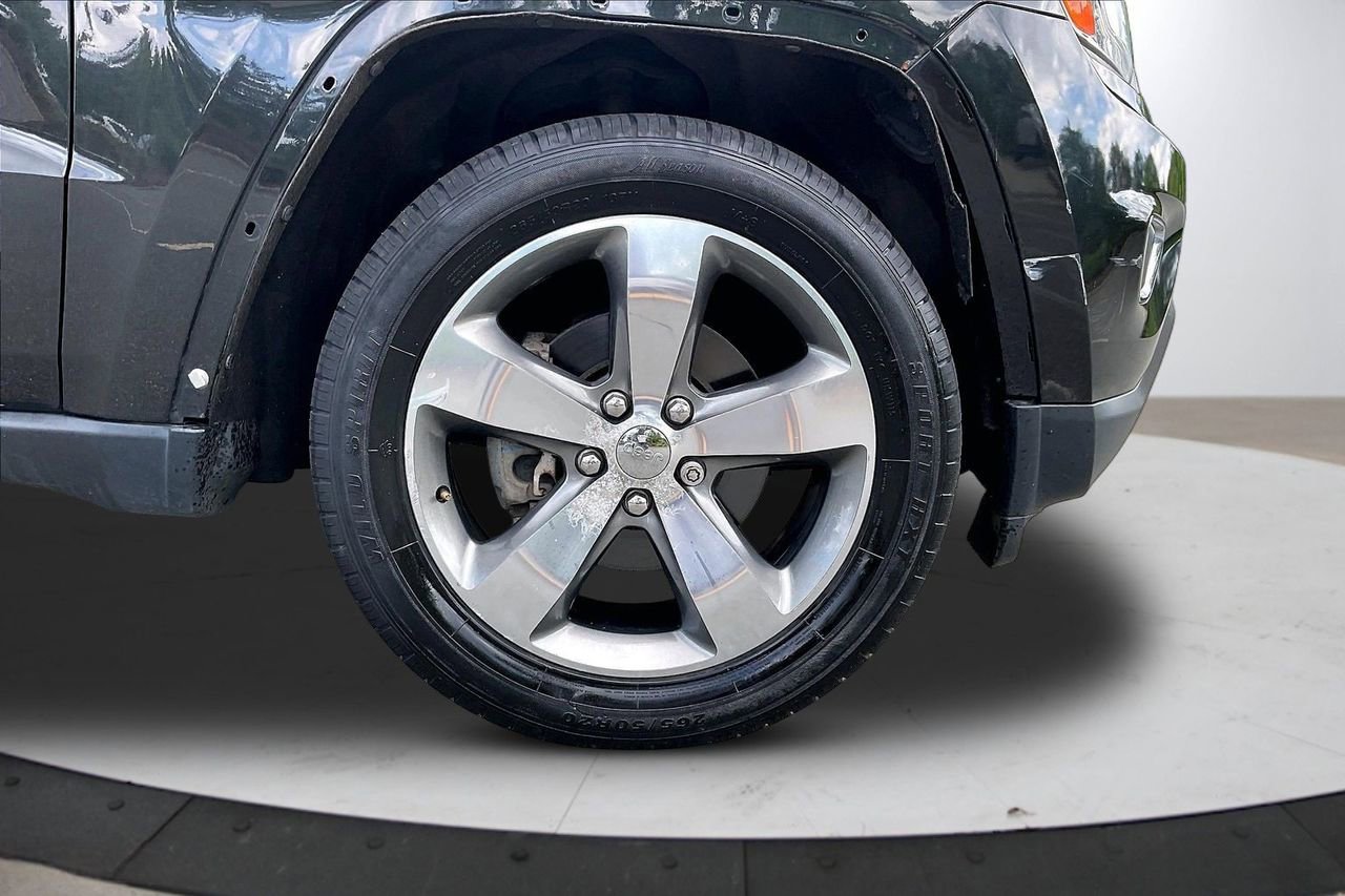 Used 2014 Jeep Grand Cherokee Limited AWD/4WD image 35