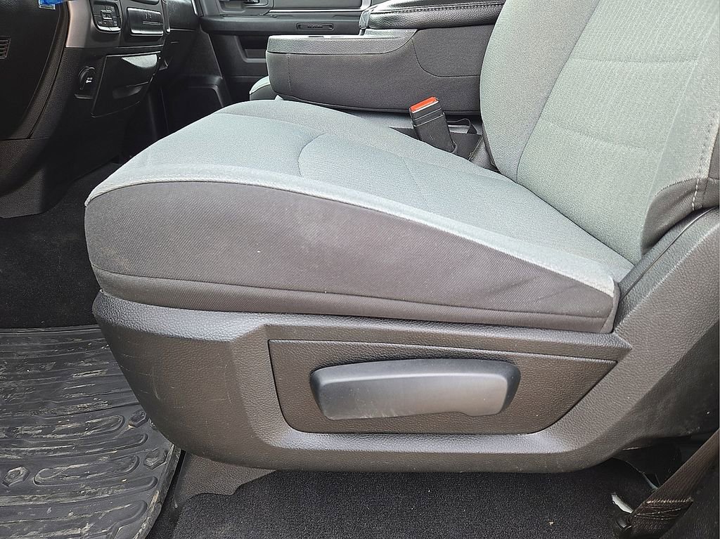 Used 2023 RAM 1500 Classic SLT w/ Electronics Group image 24