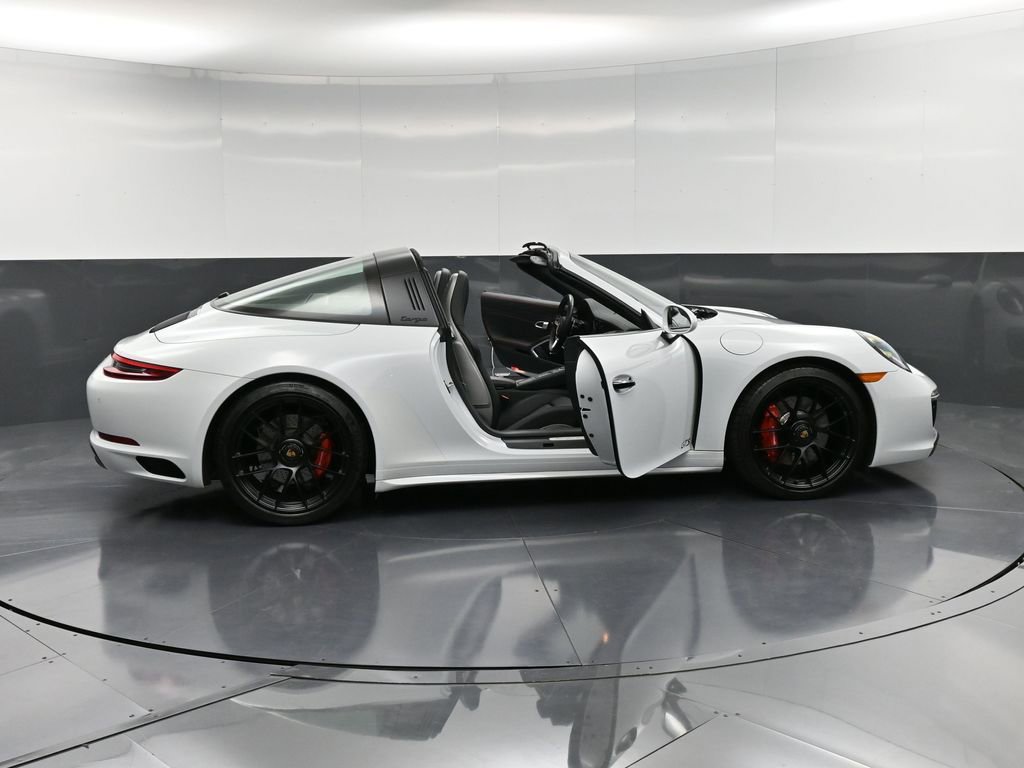 Certified 2019 Porsche 911 Targa 4 GTS image 41
