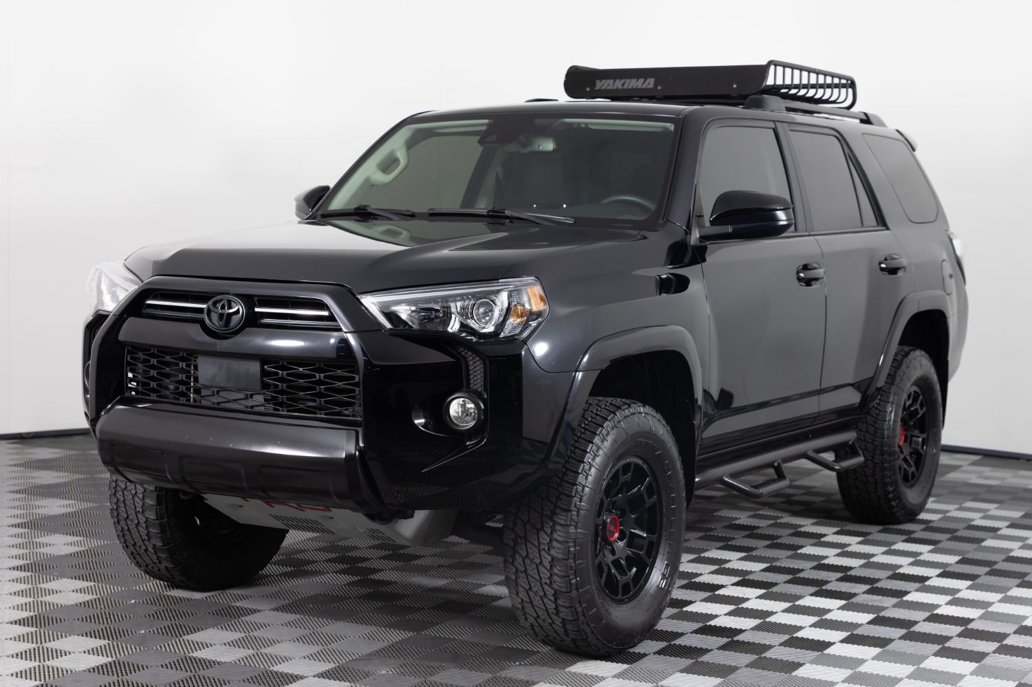 Used 2021 Toyota 4Runner Trail Special Edition AWD/4WD image 2