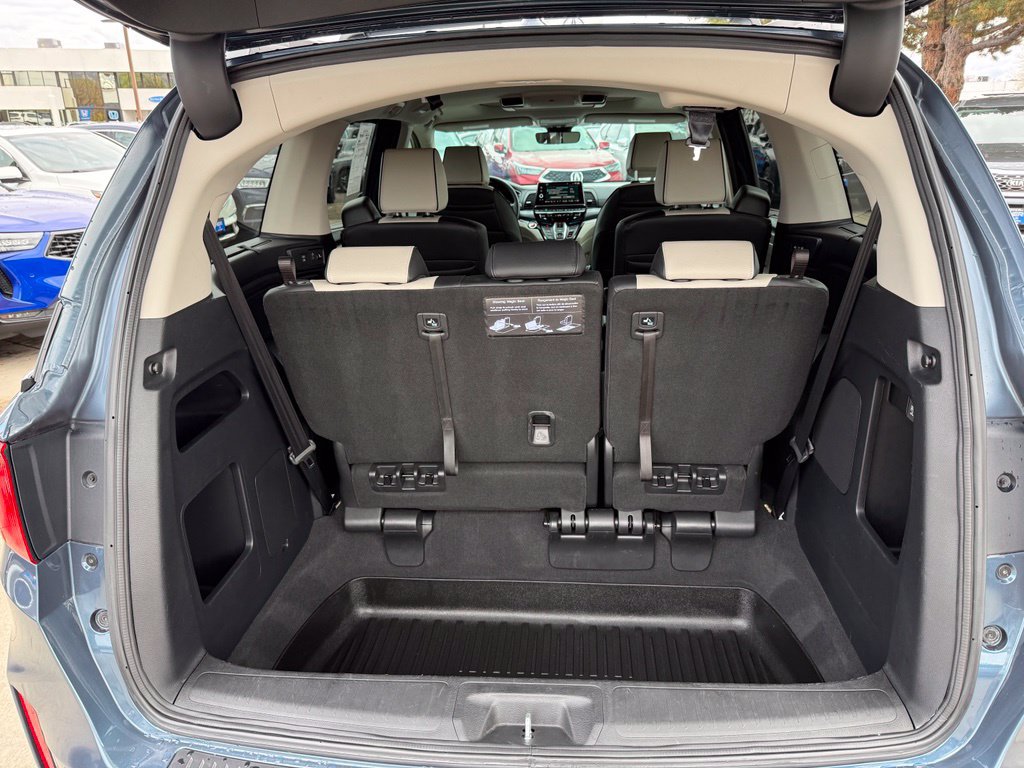 Certified 2025 Honda Odyssey Elite image 16