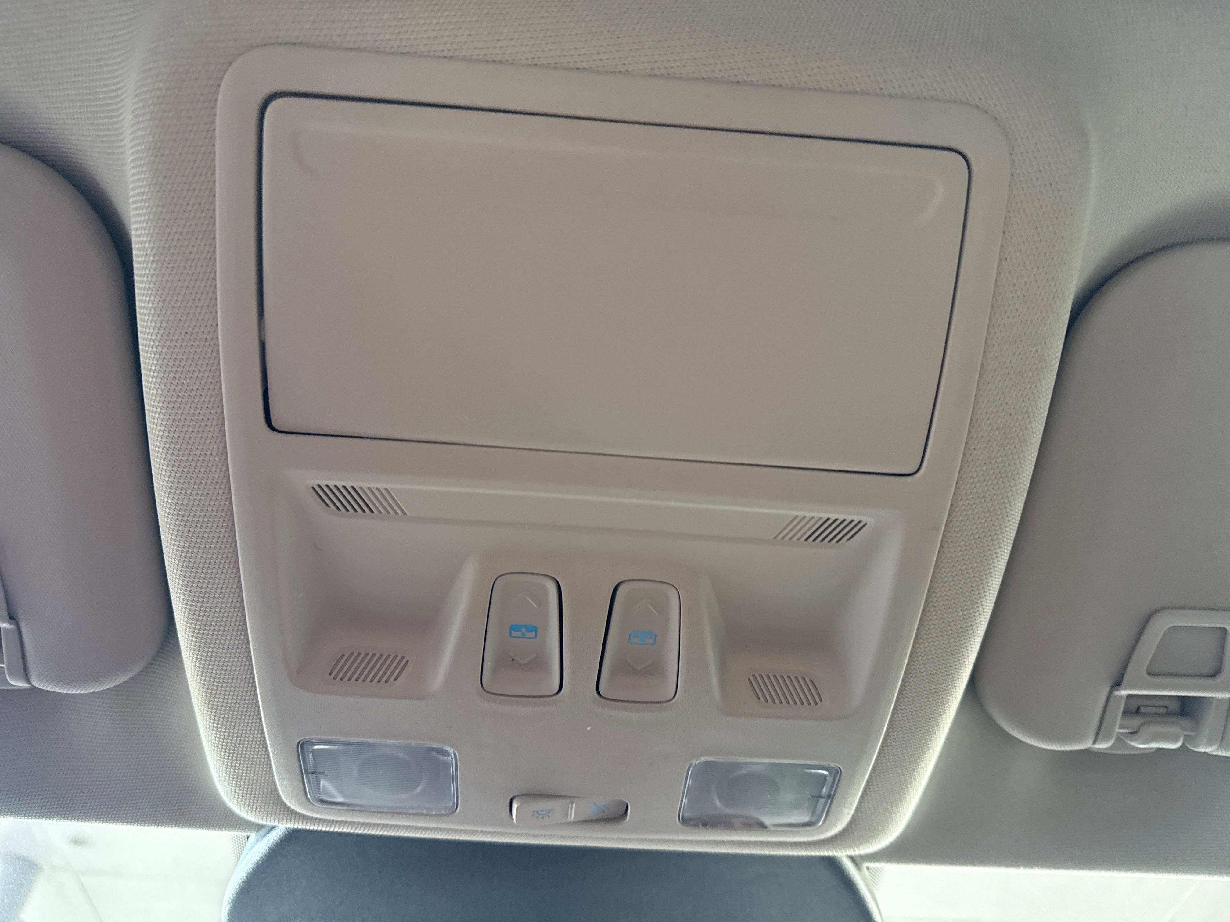 Used 2020 Ford Escape SE Sport image 26