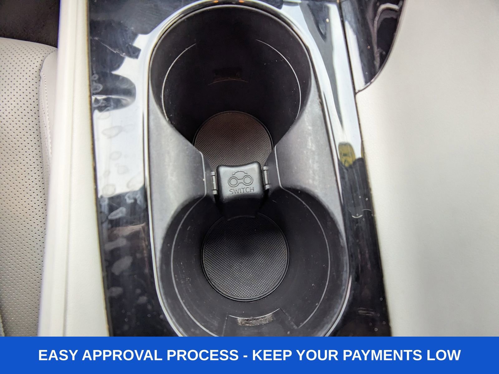 Used 2023 Hyundai Elantra Limited w/ Cargo Package FWD image 34