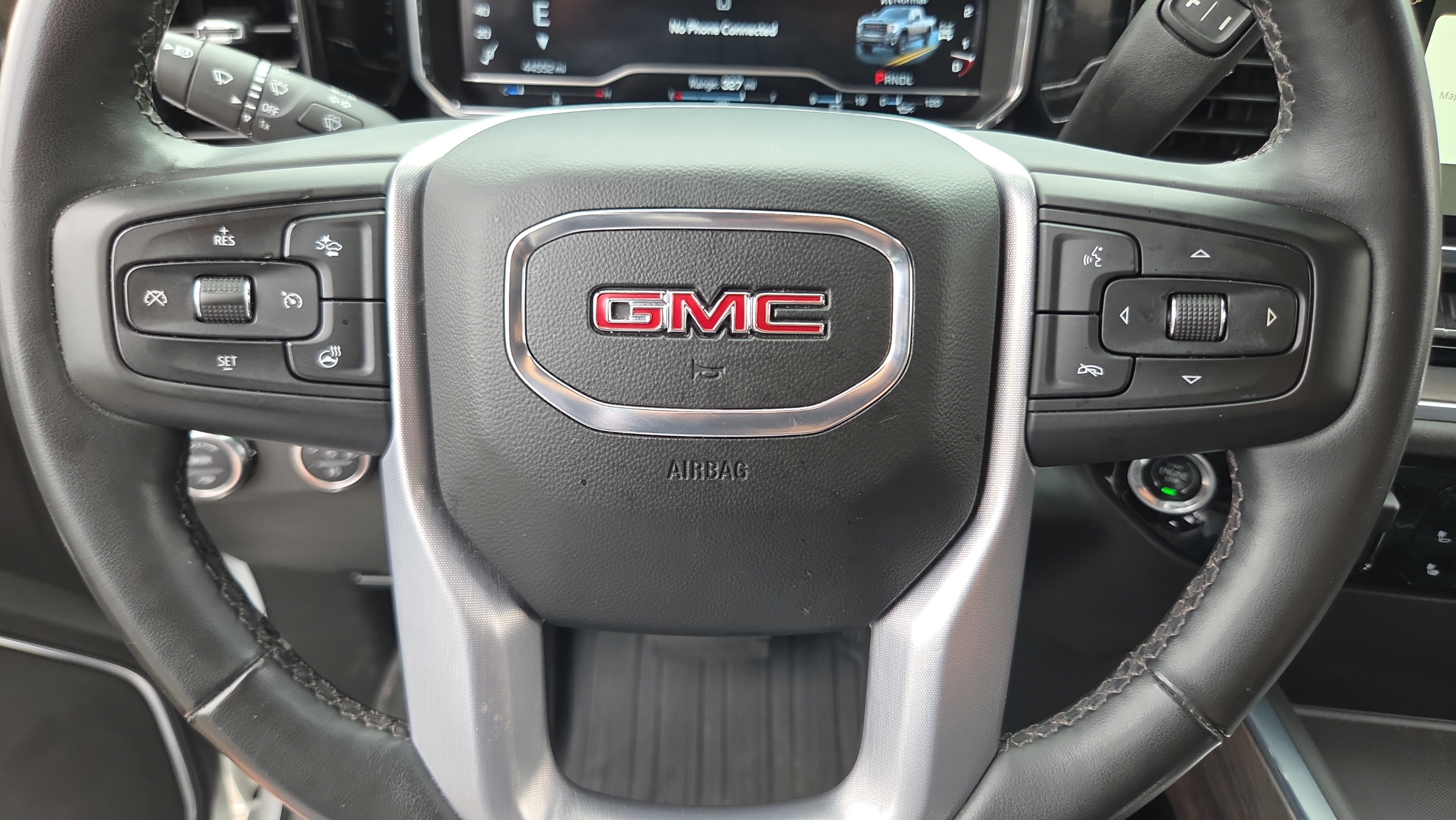 Used 2024 GMC Sierra 2500 SLT w/ SLT Premium Package AWD/4WD image 22