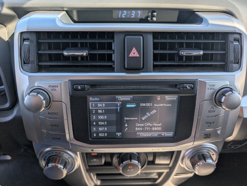 Used 2018 Toyota 4Runner SR5 Premium RWD image 14