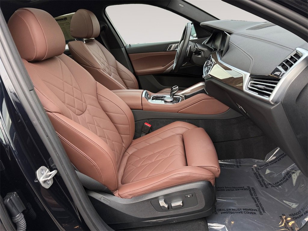 Certified 2023 BMW X6 xDrive40i w/ M Sport Package image 15