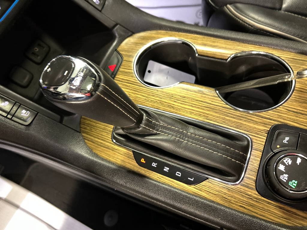 Used 2017 GMC Acadia Denali w/ Technology Package image 18