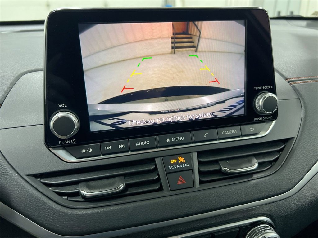 Used 2022 Nissan Altima 2.5 SR image 14