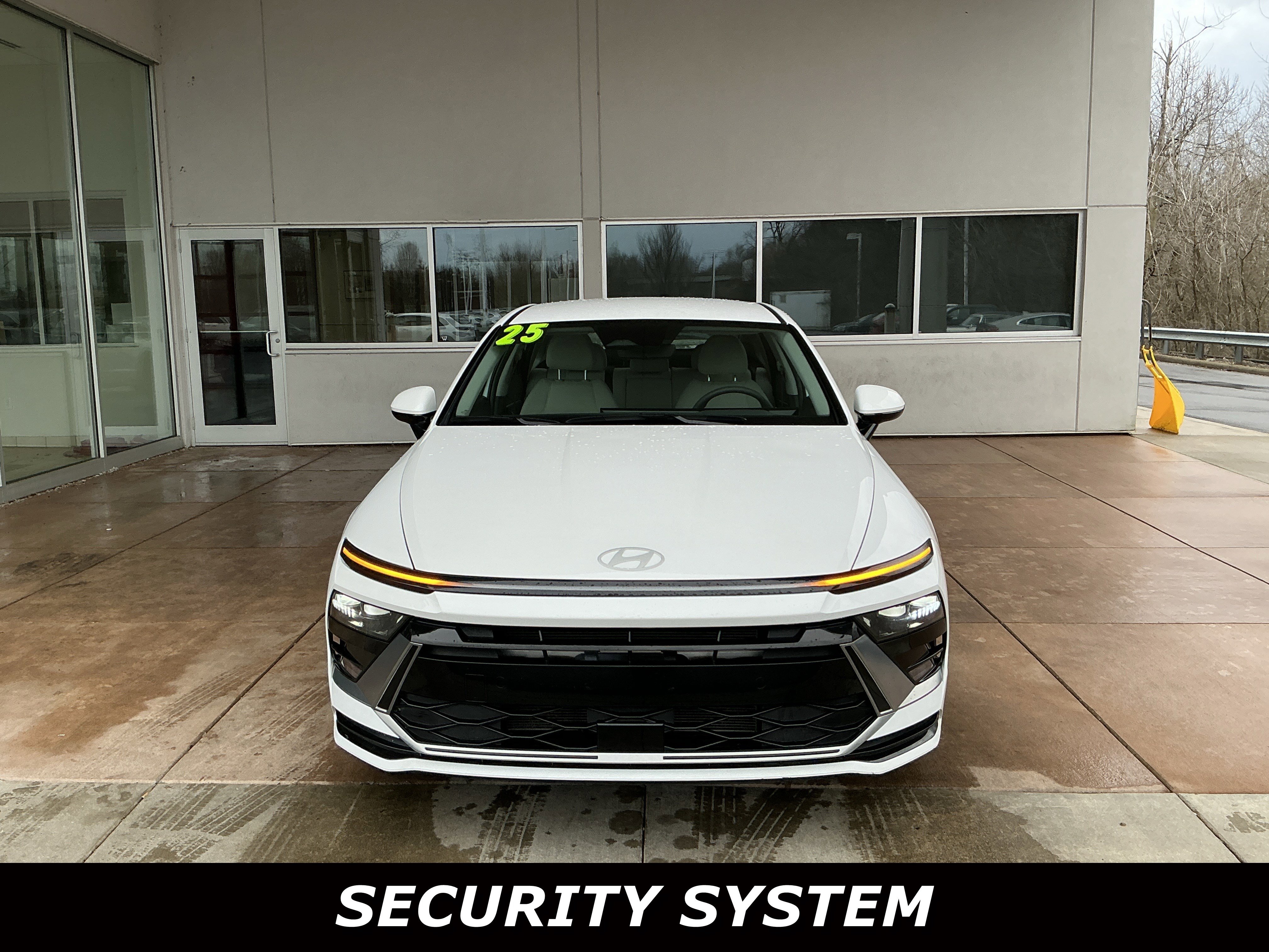 Used 2025 Hyundai Sonata SEL image 2