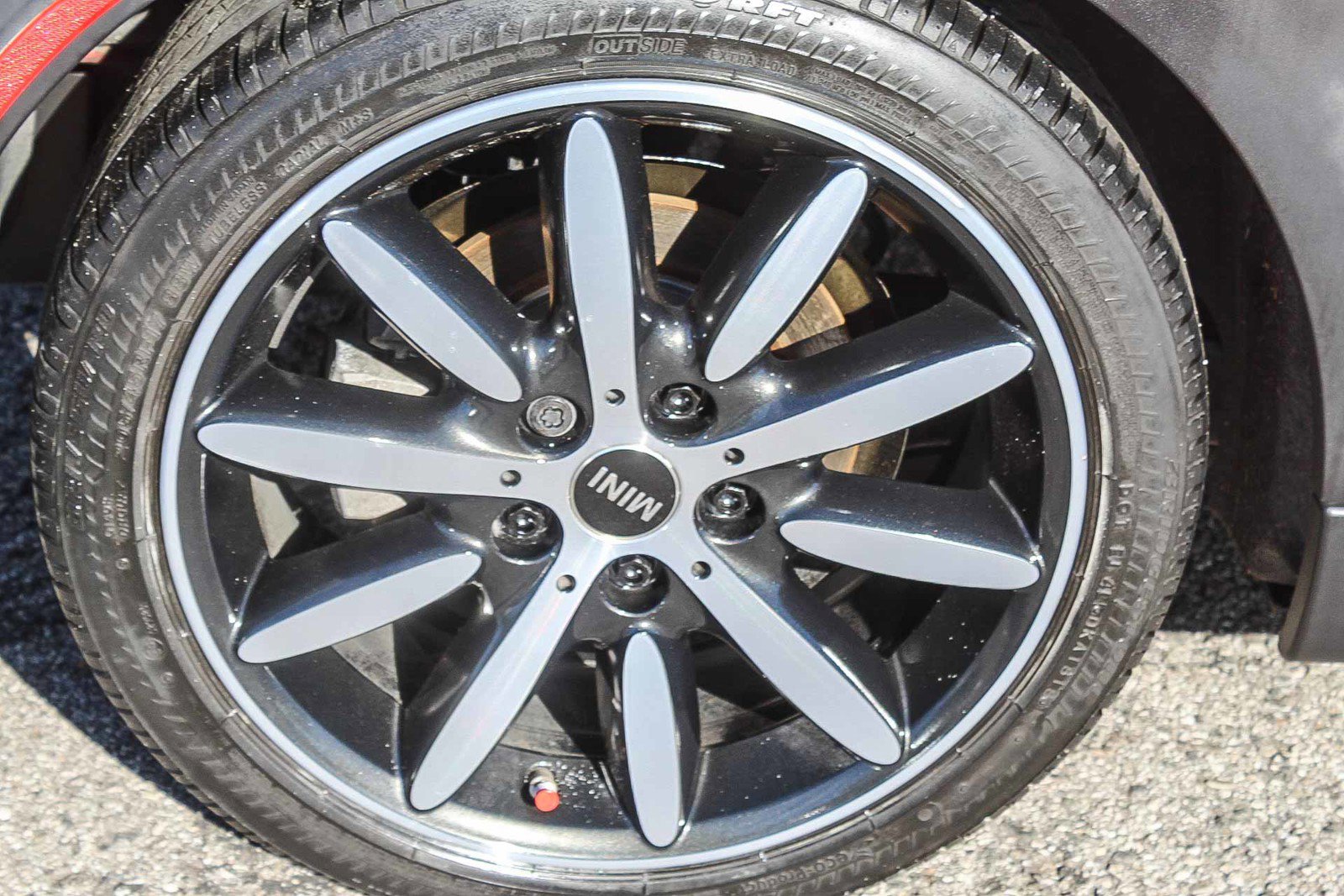 Used 2017 MINI Cooper S image 11