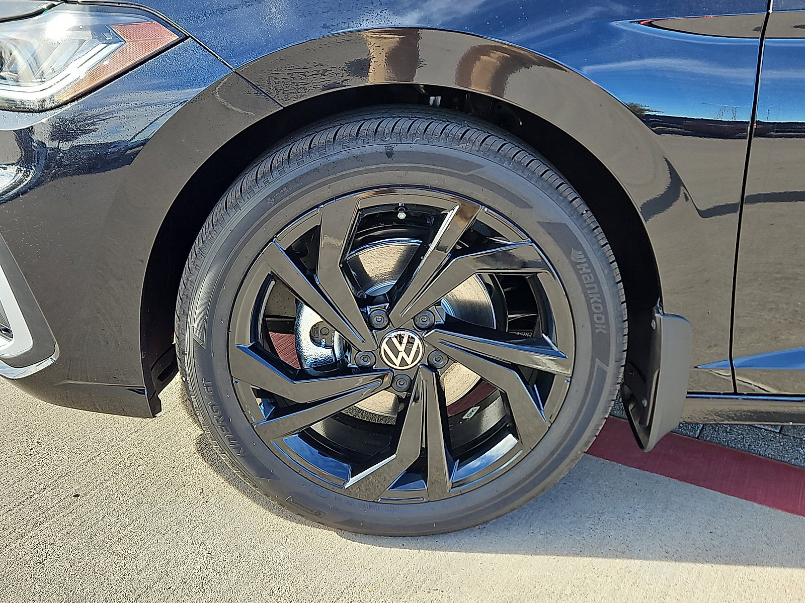 New 2026 Volkswagen Jetta SE image 5