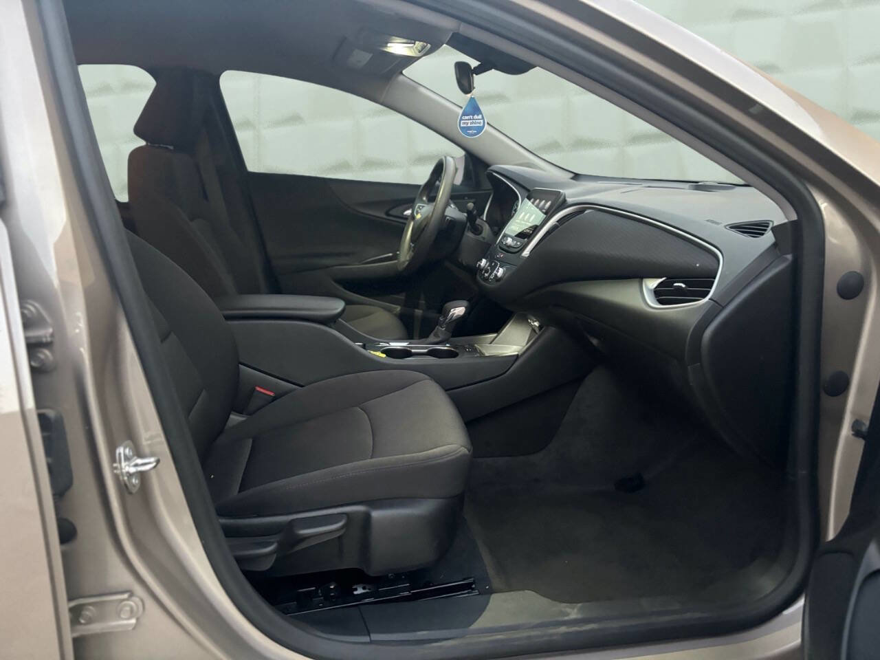 Used 2024 Chevrolet Malibu LS w/ Driver Confidence Package image 14