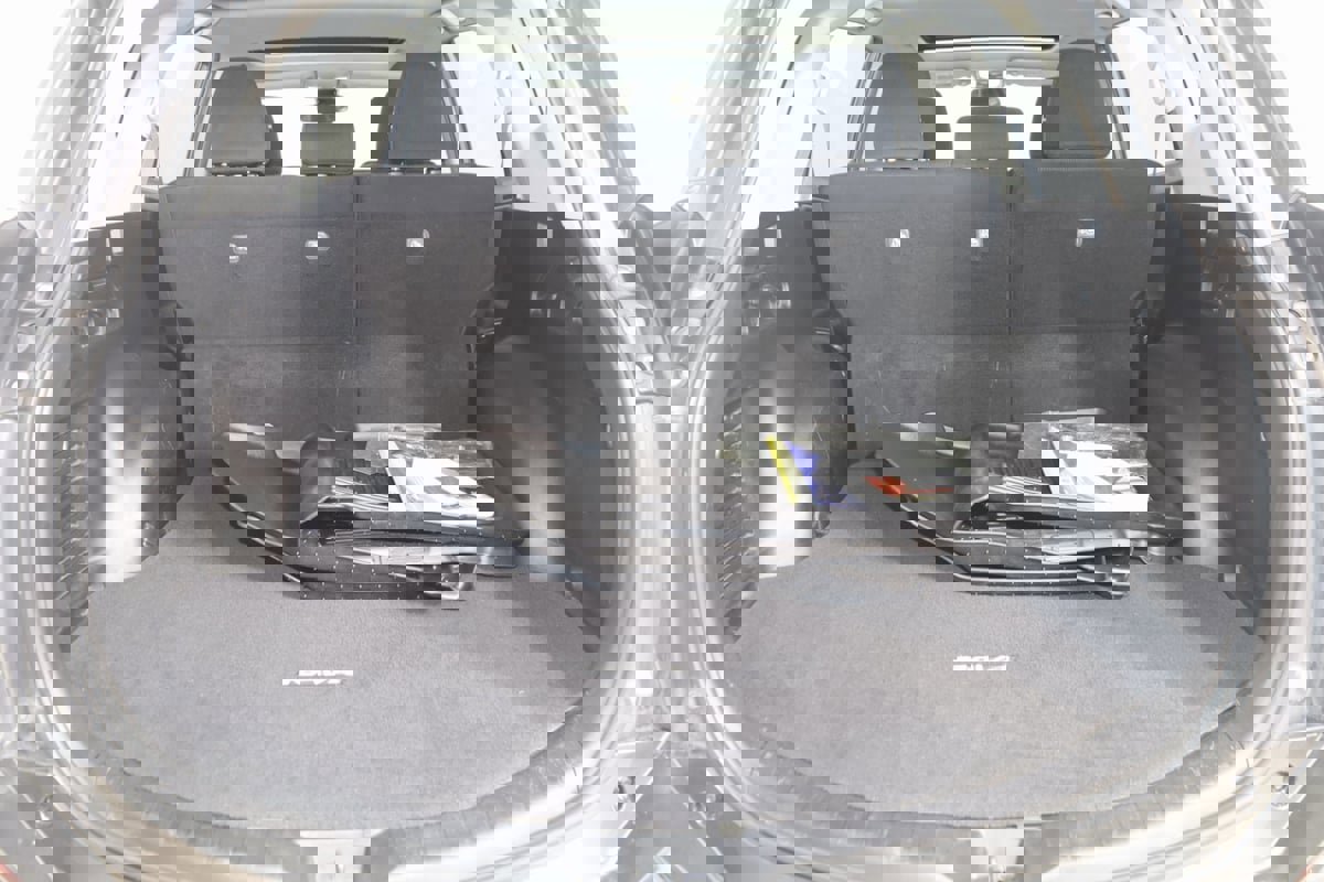 Used 2017 Toyota RAV4 XLE image 42