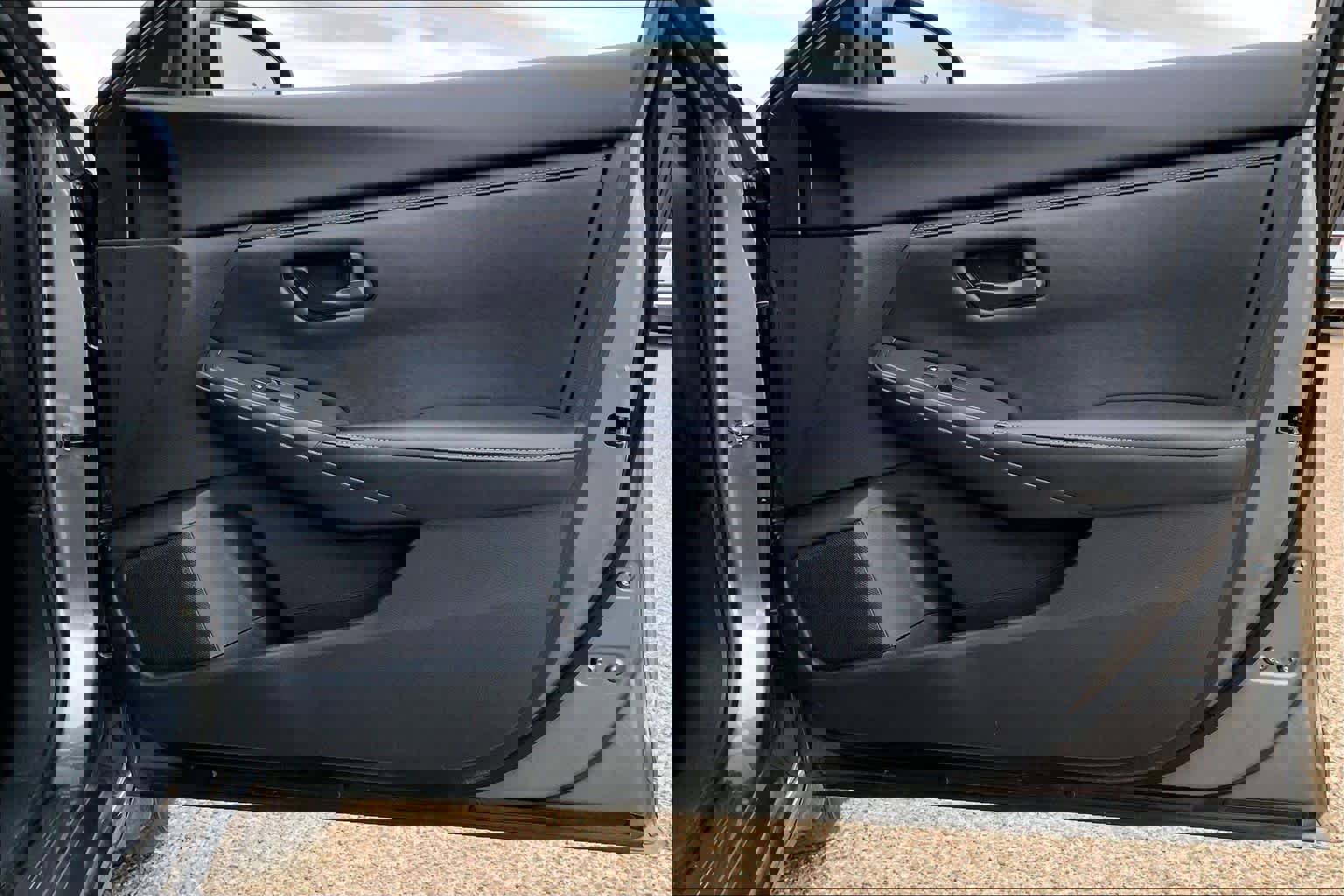 Used 2024 Nissan Sentra S image 23