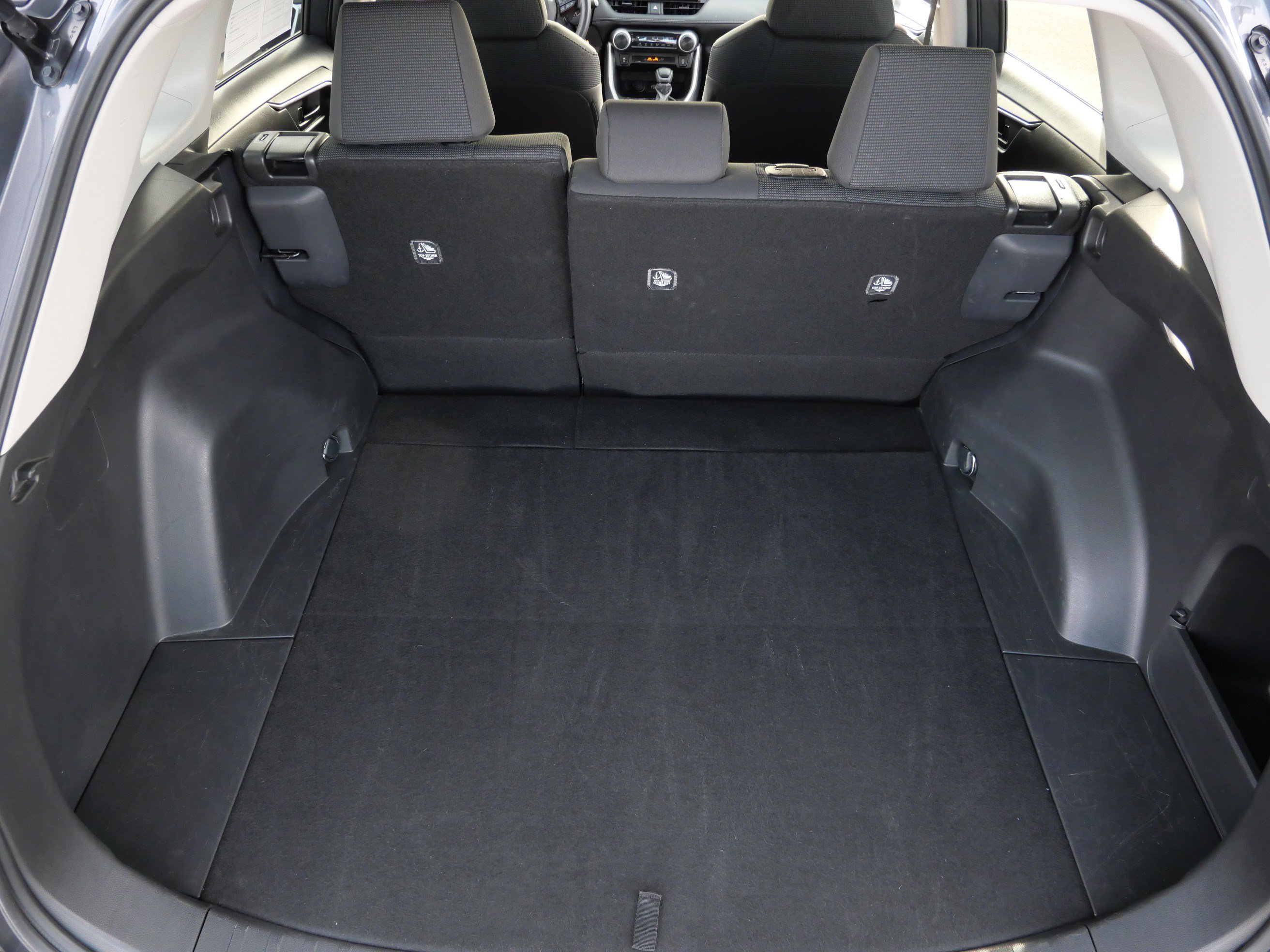 Certified 2025 Toyota RAV4 LE AWD/4WD image 19