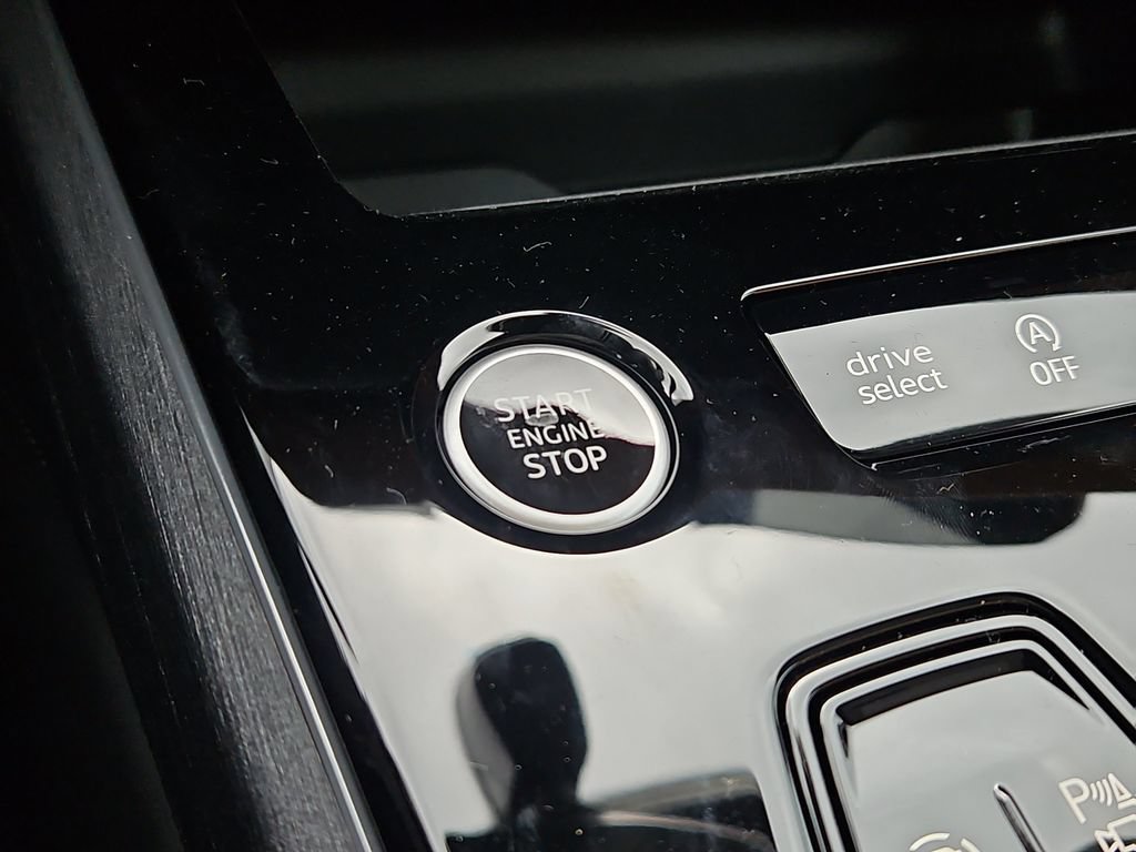 New 2026 Audi A6 Premium Plus AWD/4WD image 17