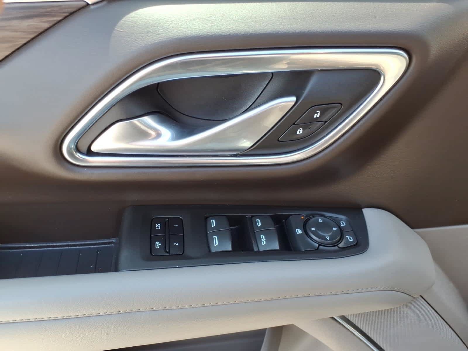 Used 2022 Chevrolet Tahoe Z71 w/ Max Trailering Package AWD/4WD image 19
