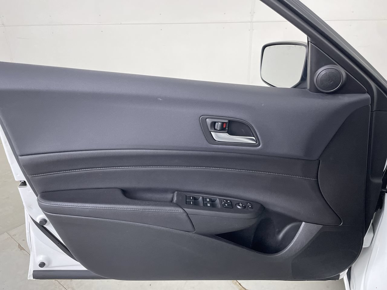 Used 2020 Acura ILX FWD image 10