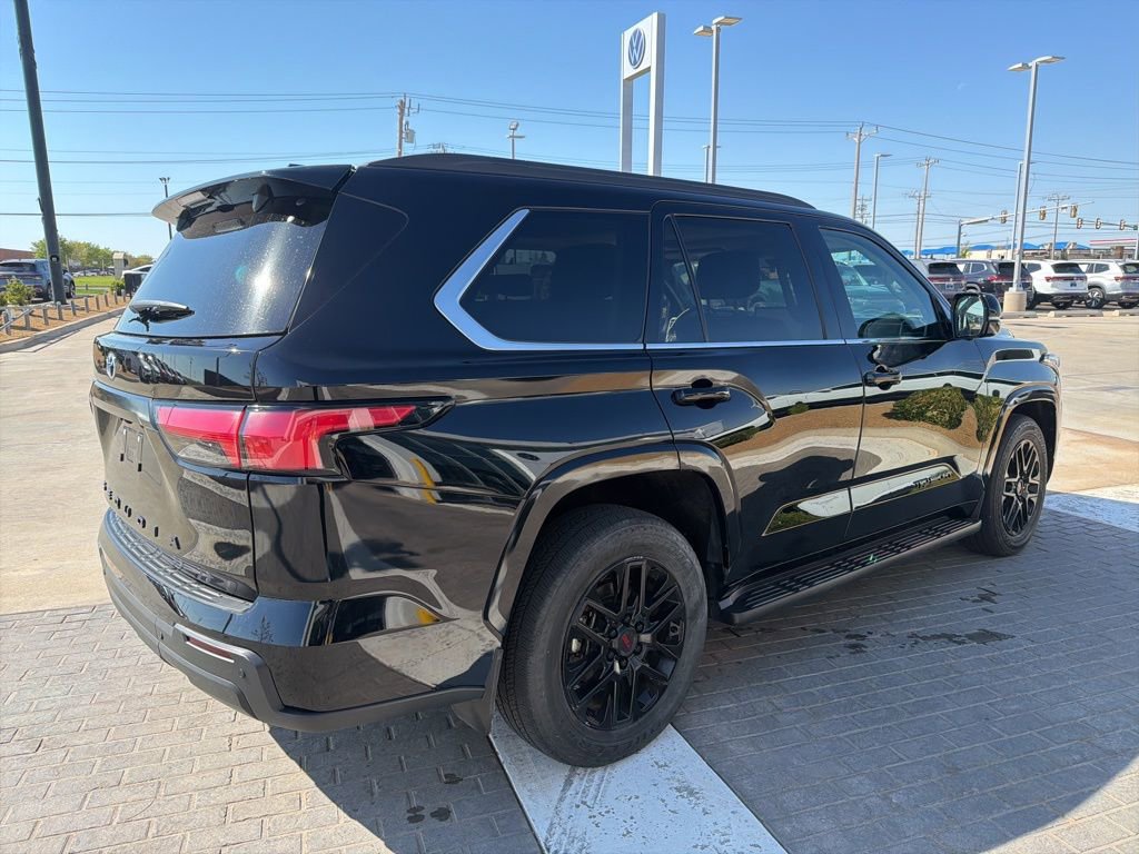 Used 2024 Toyota Sequoia SR5 w/ SR5 Premium Package image 5