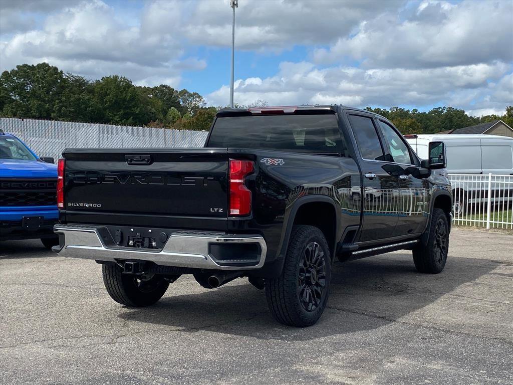 New 2025 Chevrolet Silverado 2500 LTZ w/ LTZ Convenience Package image 3