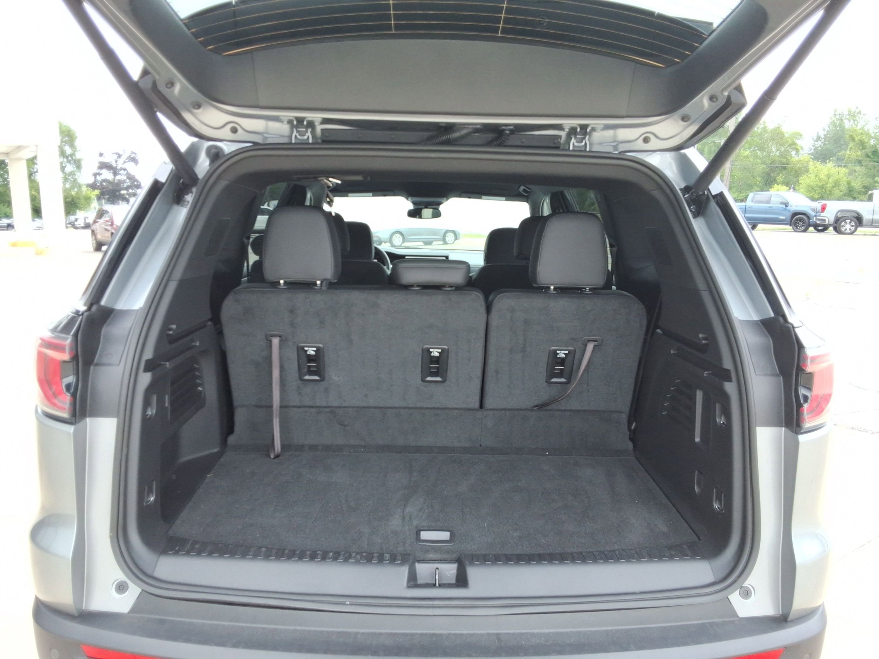 New 2025 GMC Acadia AT4 image 28