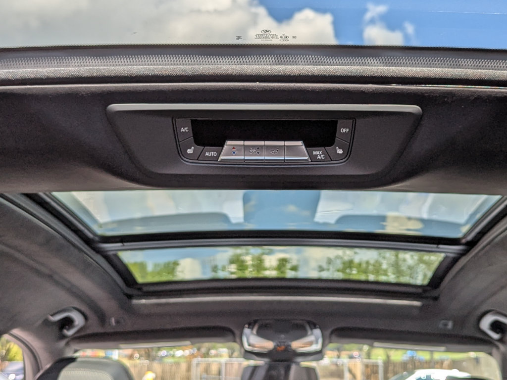 New 2027 BMW X7 M60i AWD/4WD image 42