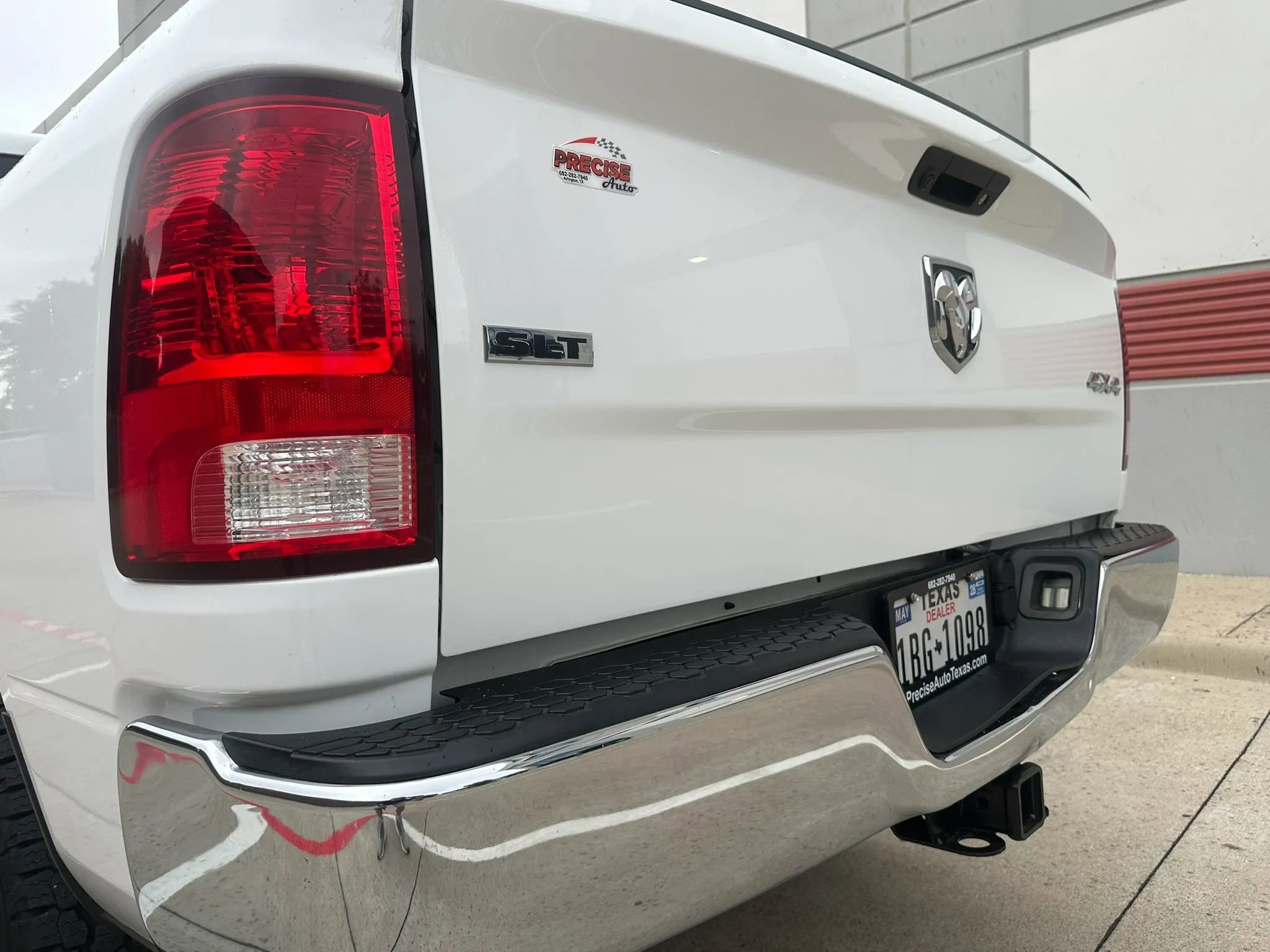 Used 2016 RAM 2500 SLT AWD/4WD image 9