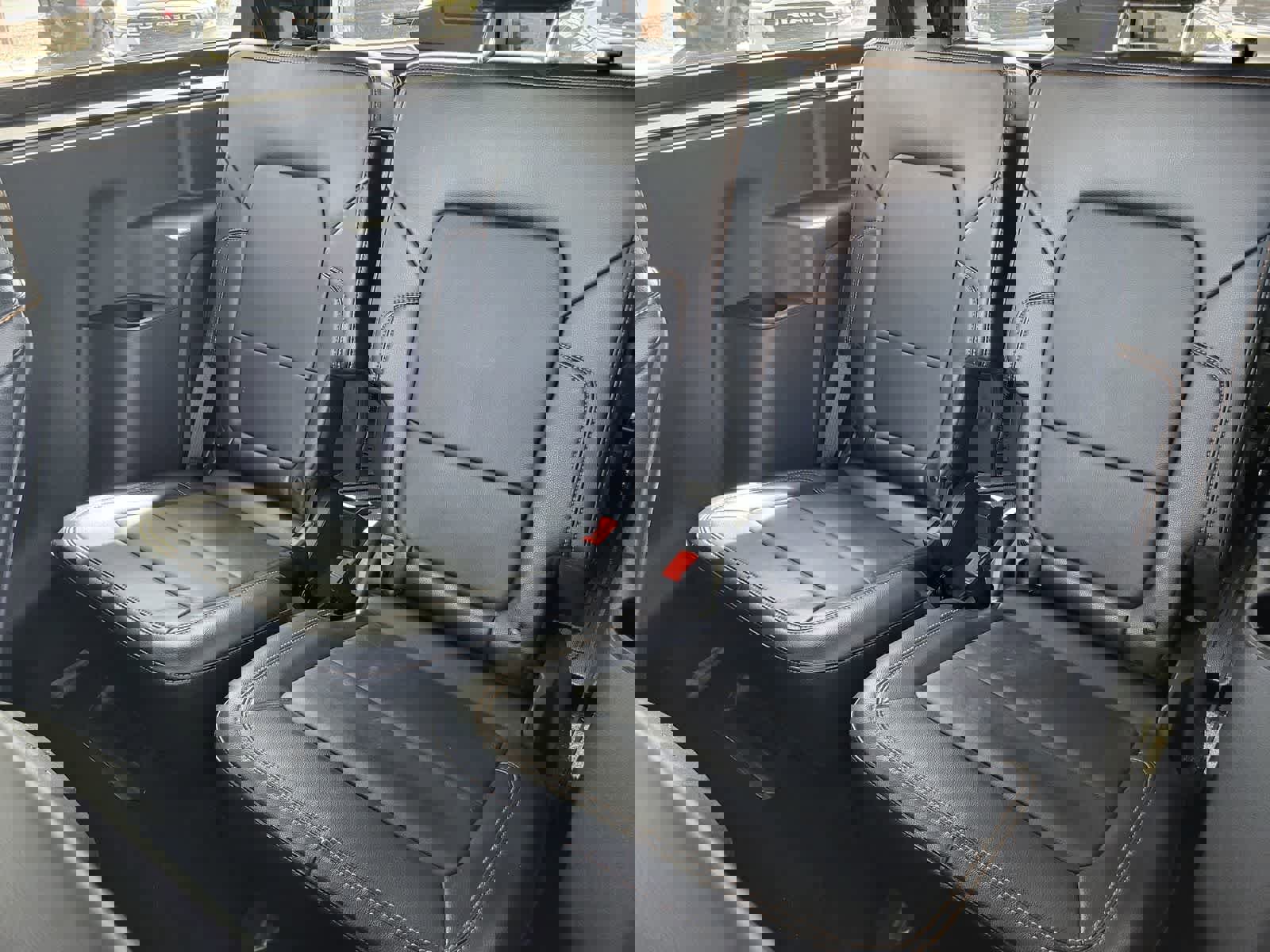 Used 2022 Ford Bronco Badlands image 27