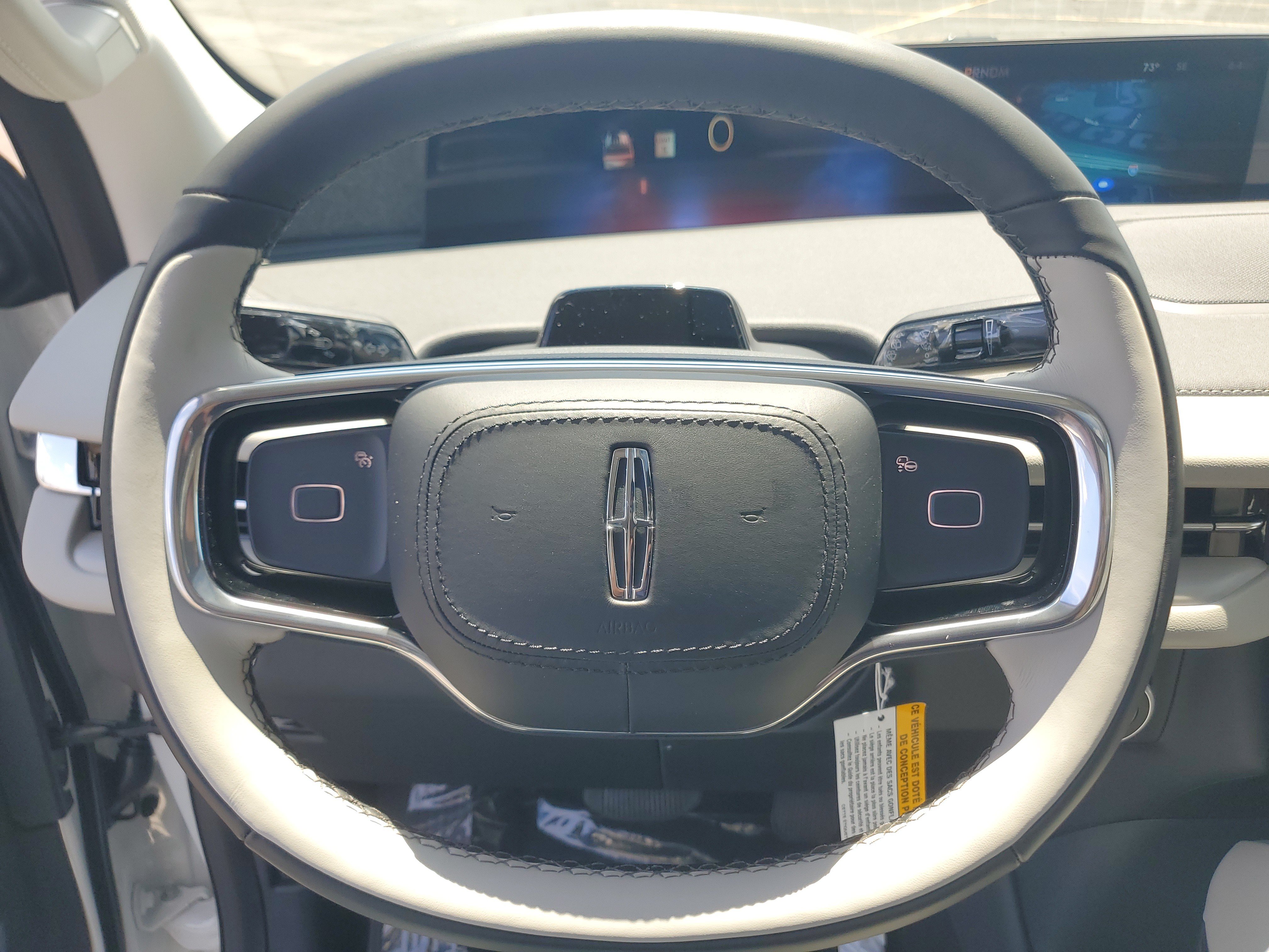 New 2026 Lincoln Navigator Reserve AWD/4WD image 16